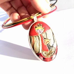 Naszyjnik Królowa Matka i Kotek